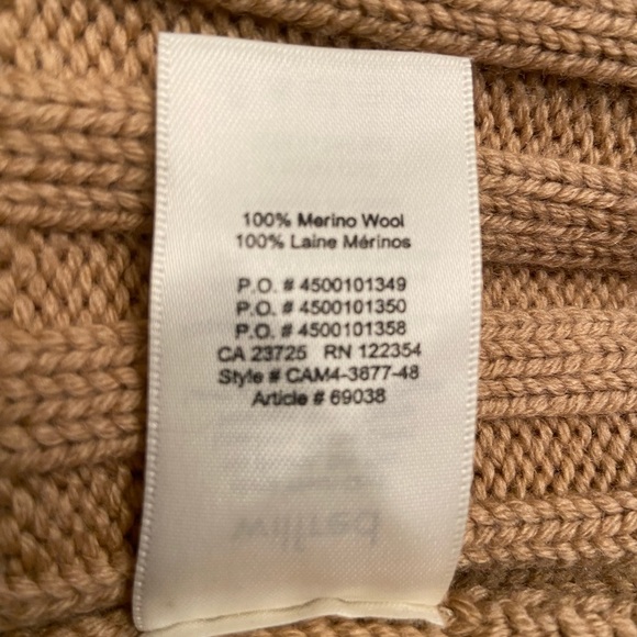 Wilfred Aritzia wool oversized turtleneck sweater, camel color, XS - Picture 6 of 6